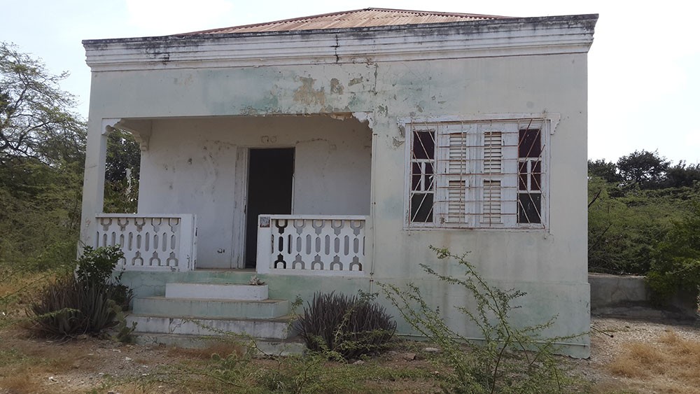 antriol vintage house
