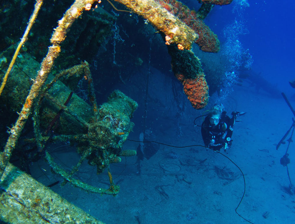hilma-hooker-bonaire-diving